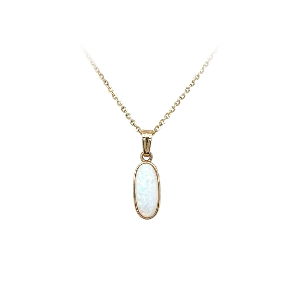 Gold-Anhänger mit Opal
