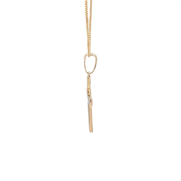 Goldenes Kreuz aus kombiniertem Gold