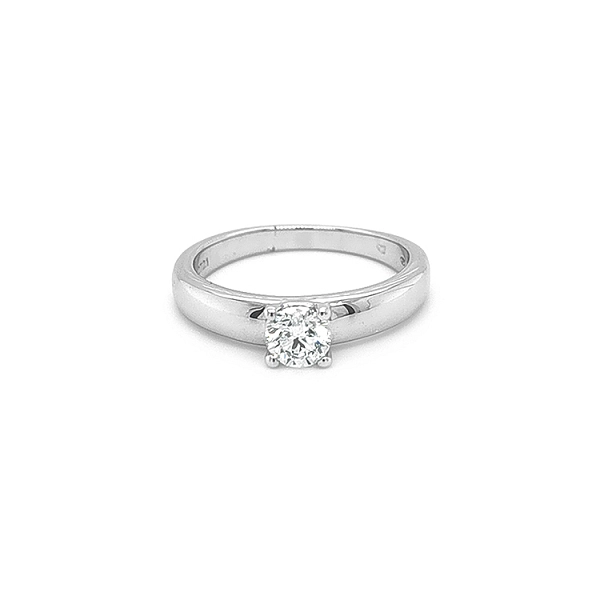Gold Verlobungsring mit Diamant