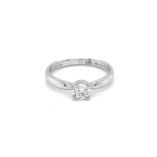 Gold Verlobungsring mit Diamant