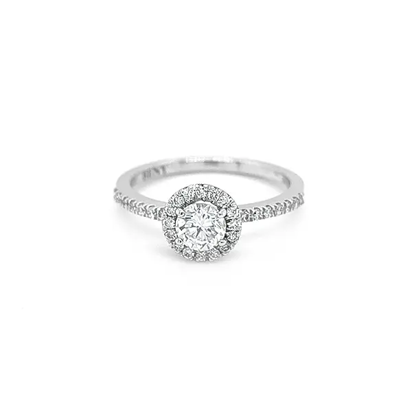 Verlobungsring aus Gold mit Diamanten