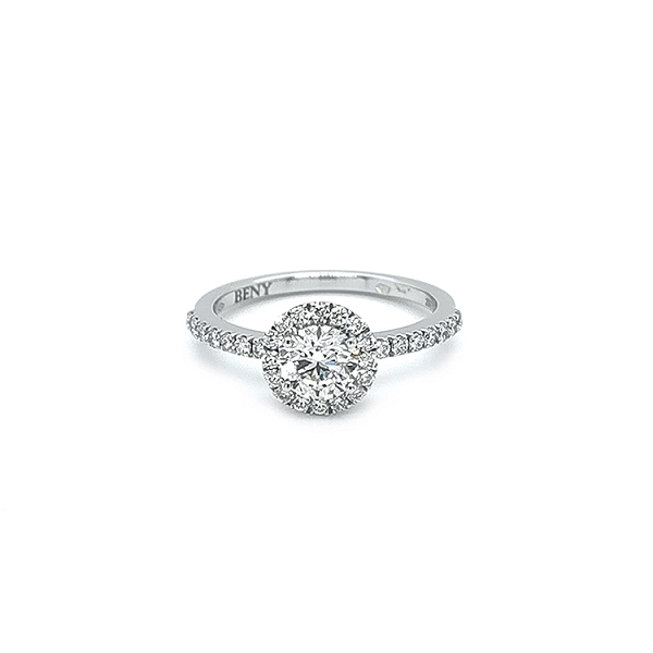 Verlobungsring aus Gold mit Diamanten