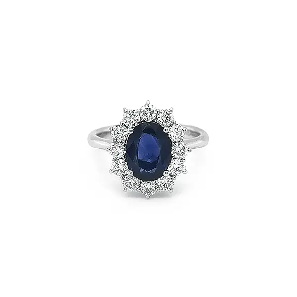 Goldring mit Saphir und Diamanten