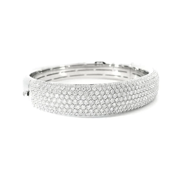 Goldarmband mit Diamanten