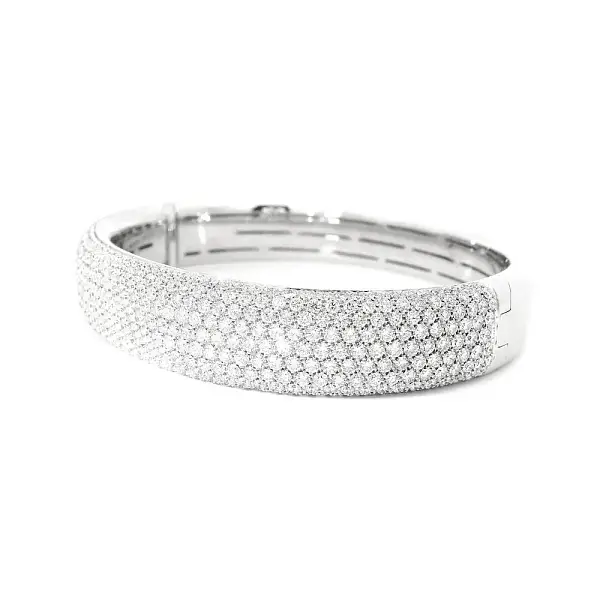 Goldarmband mit Diamanten