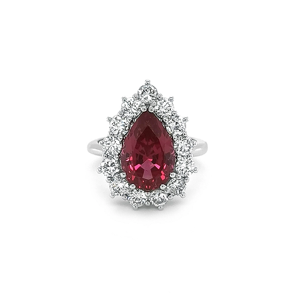 Goldring mit rotem Spinell und Diamanten