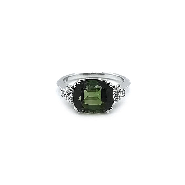 Goldring mit grünem Turmalin und Diamanten