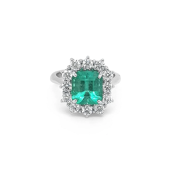 Goldring mit Smaragd und Diamanten