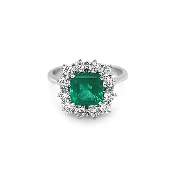 Goldring mit Smaragd und Diamanten
