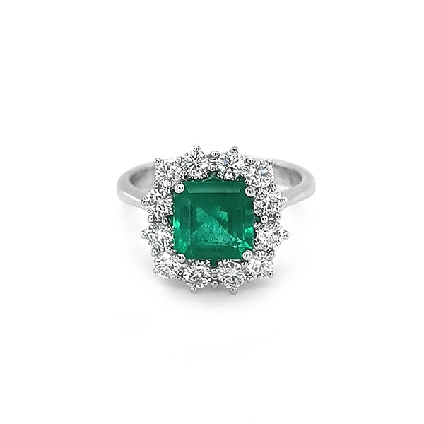 Goldring mit Smaragd und Diamanten