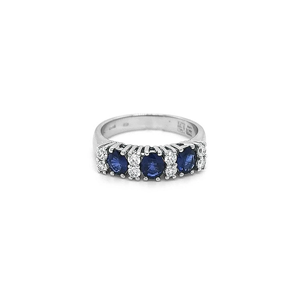 Goldring mit Saphiren und Diamanten