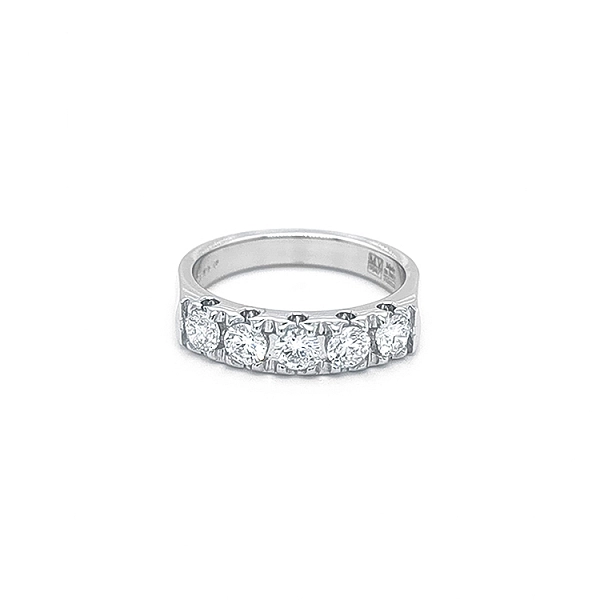 Goldringe mit Diamanten