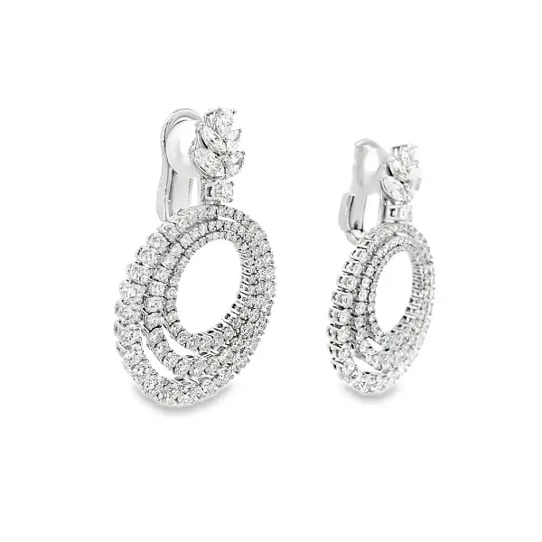 Gold-Ohrringe mit Diamanten