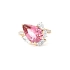 Tropfenförmiger Ring aus rosa Turmalin mit funkelnden Diamanten