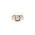 Goldring mit lila Stein