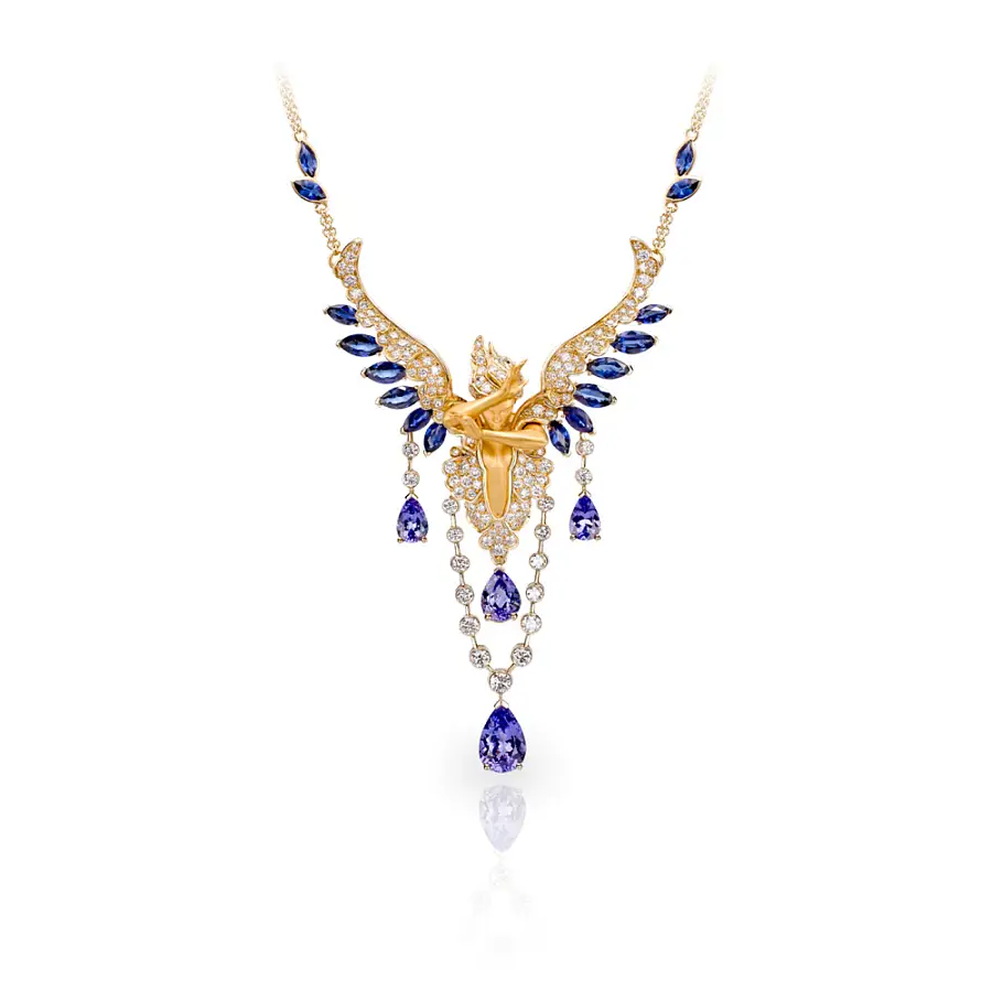 Carrera Y Carrera Aine Halskette