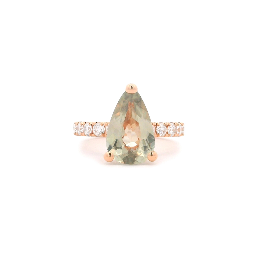 Ring aus 18kt Roségold mit Turmalin und Diamanten