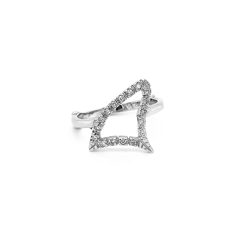 Goldring mit Diamanten