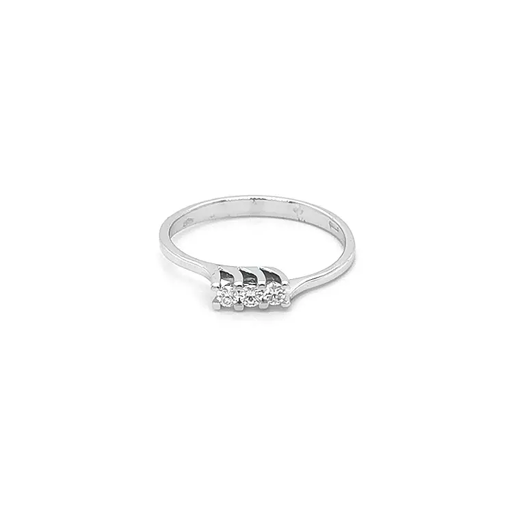 Goldring mit Diamanten