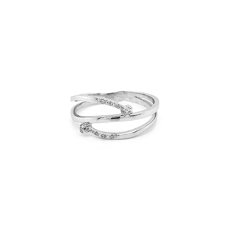 Goldring mit Diamanten