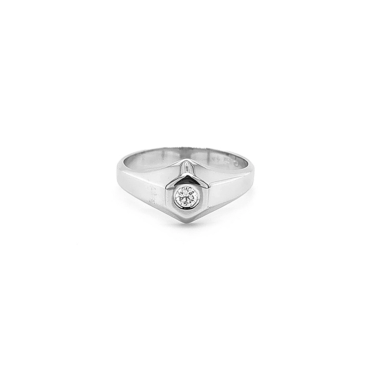 Goldring mit Diamant