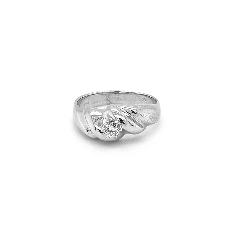 Gold Verlobungsring mit Diamant