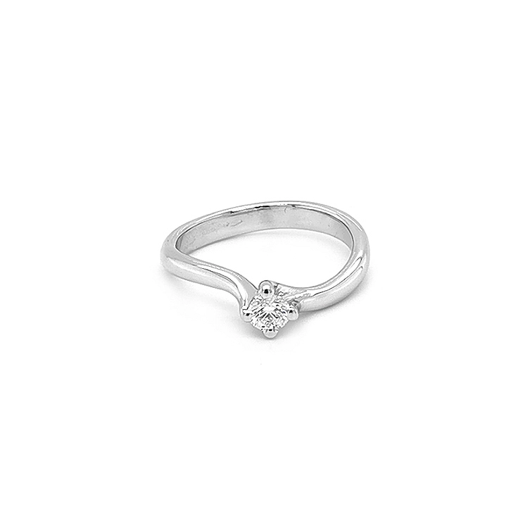 Gold Verlobungsring mit Diamant