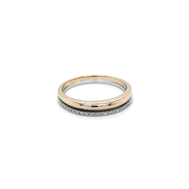 Goldring mit Diamanten