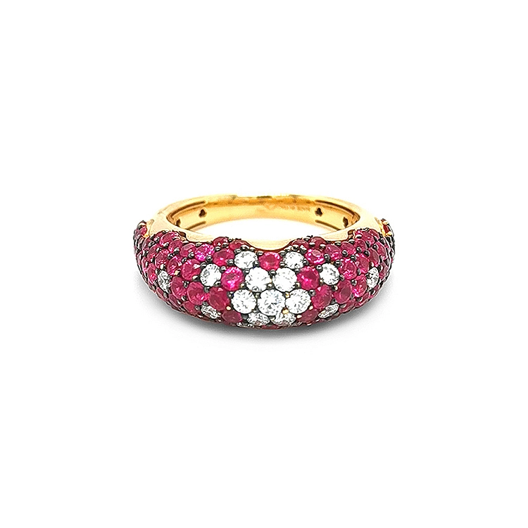 Goldring mit Rubinen und Diamanten