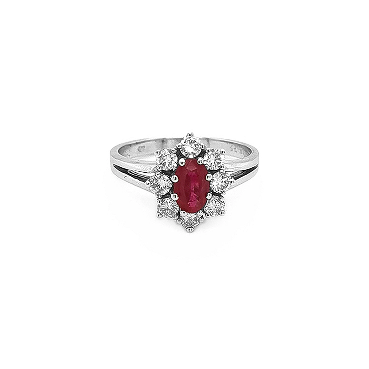 Goldring mit Rubin und Diamanten