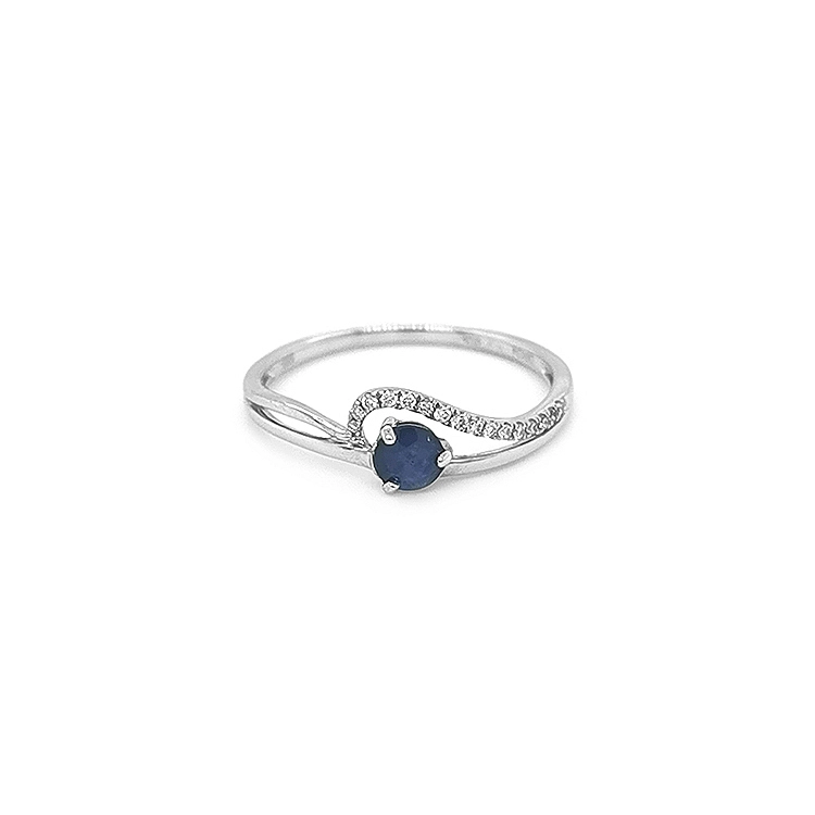Goldring mit Saphir und Diamanten