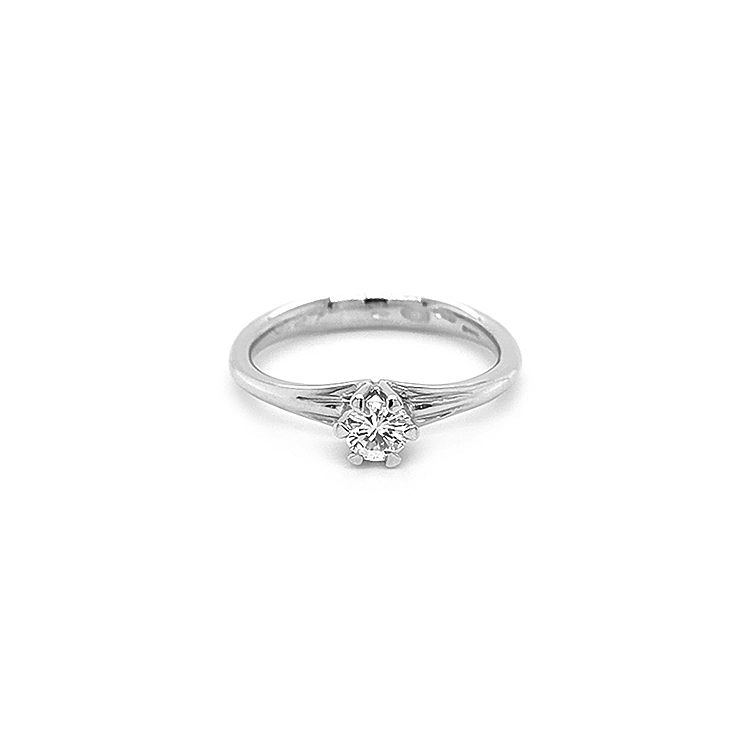 Gold Verlobungsring mit Diamant