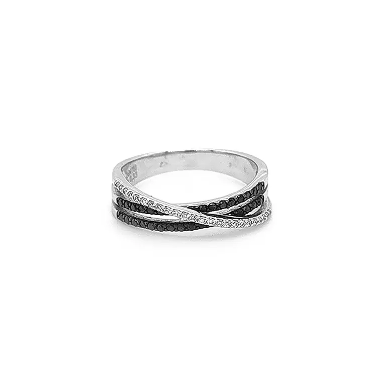 Goldring mit schwarzen und weißen Diamanten