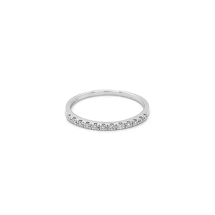 Goldring mit Diamanten