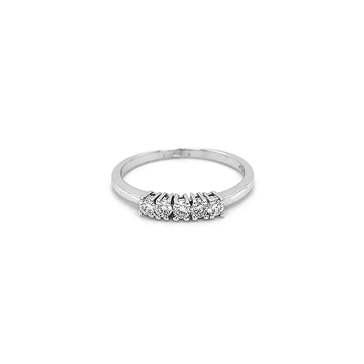 Goldring mit Diamanten