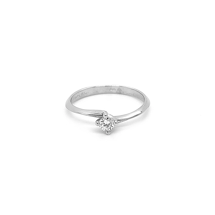 Gold Verlobungsring mit Diamant