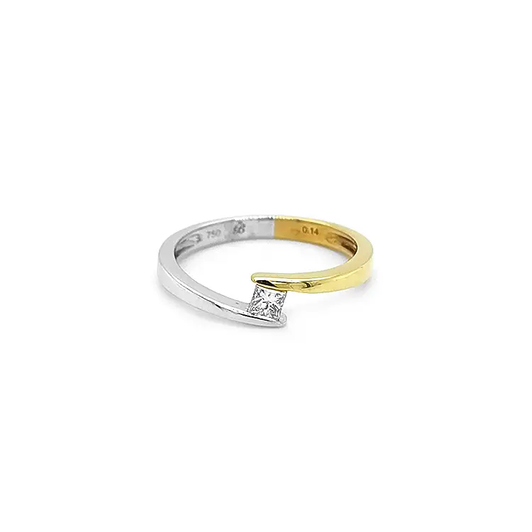 Gold Verlobungsring mit Diamant