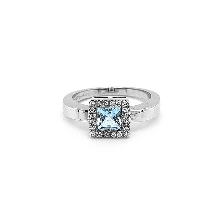 Goldring mit Blautopas und Diamanten