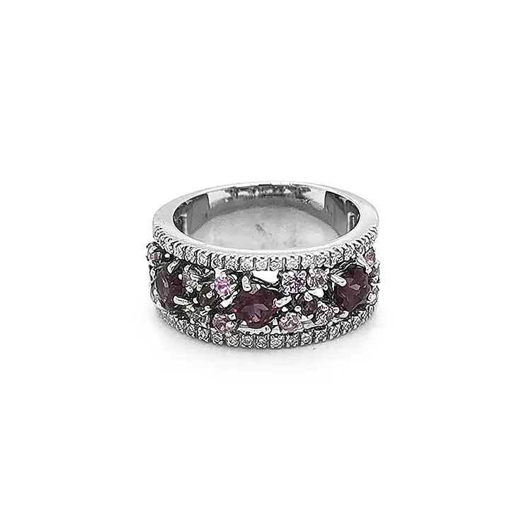 Goldring mit Amethysten und Diamanten