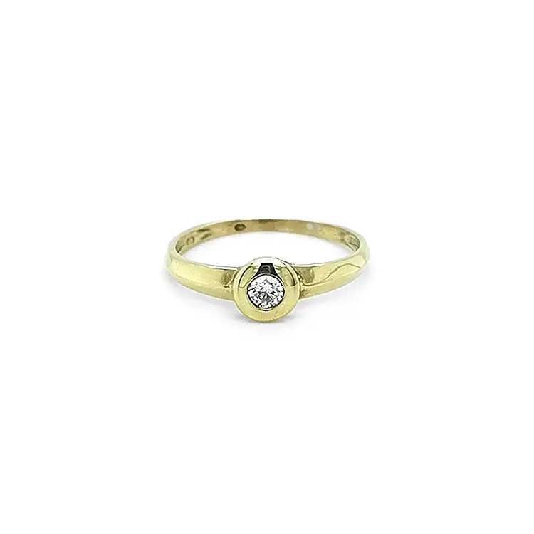 Gold Verlobungsring mit Diamant