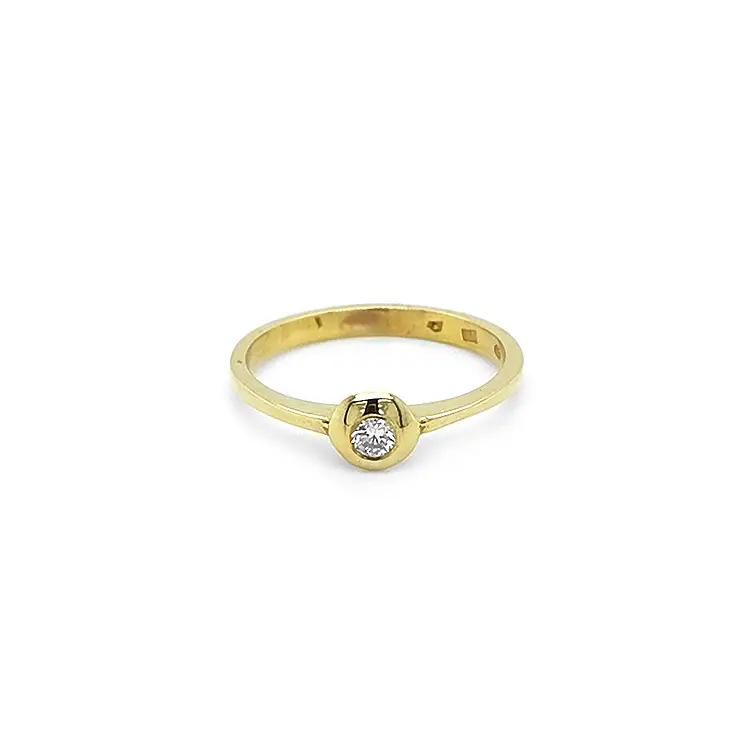Gold Verlobungsring mit Diamant