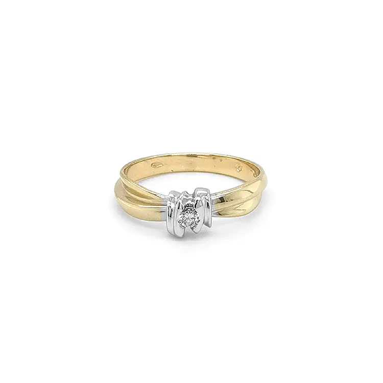 Gold Verlobungsring mit Diamant