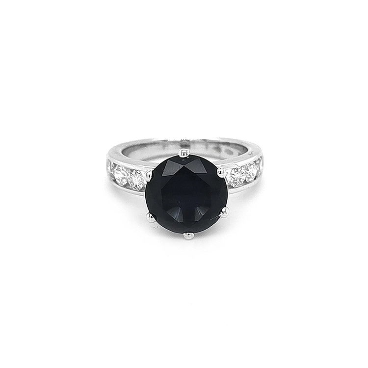 Goldring mit blauem Spinell und Diamanten
