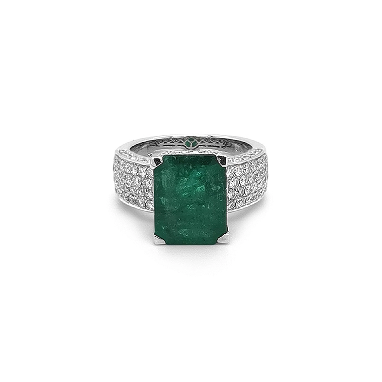 Goldring mit Smaragd und Diamanten