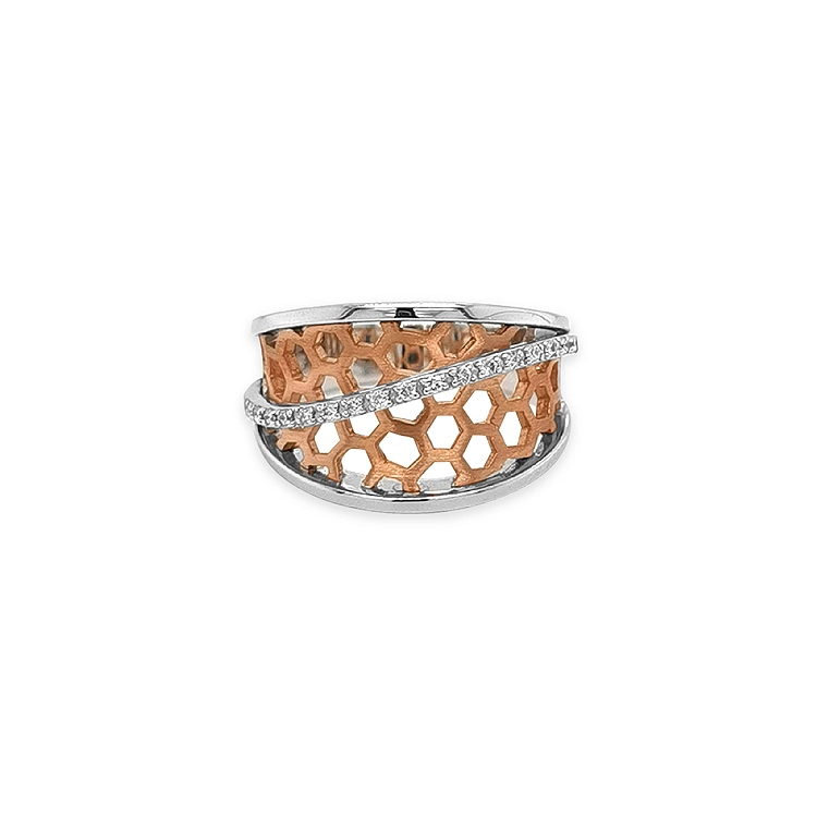 Goldring mit Diamanten