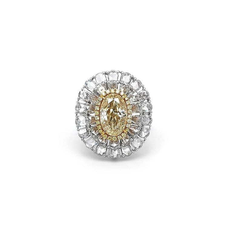 Goldring mit gelbem Fancy-Diamant