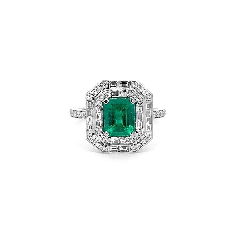 Goldring mit Smaragd und Diamanten