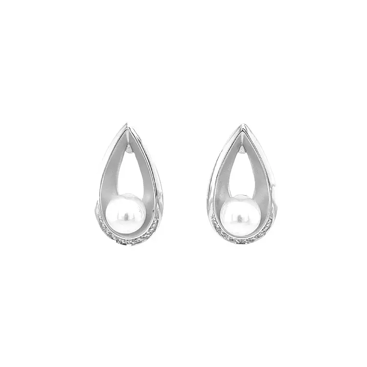 Goldohrringe Naturperlen und Diamanten