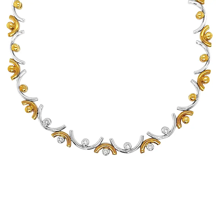 Gold-Halskette mit Diamanten