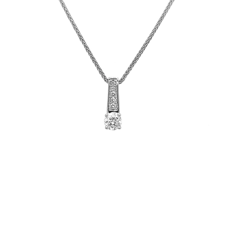 Gold-Anhänger mit Diamanten